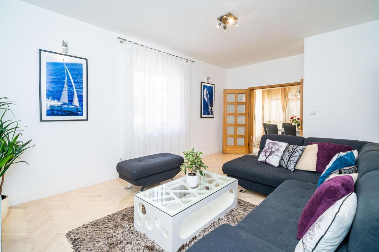 Holiday Home King Дубровник Екстериор снимка