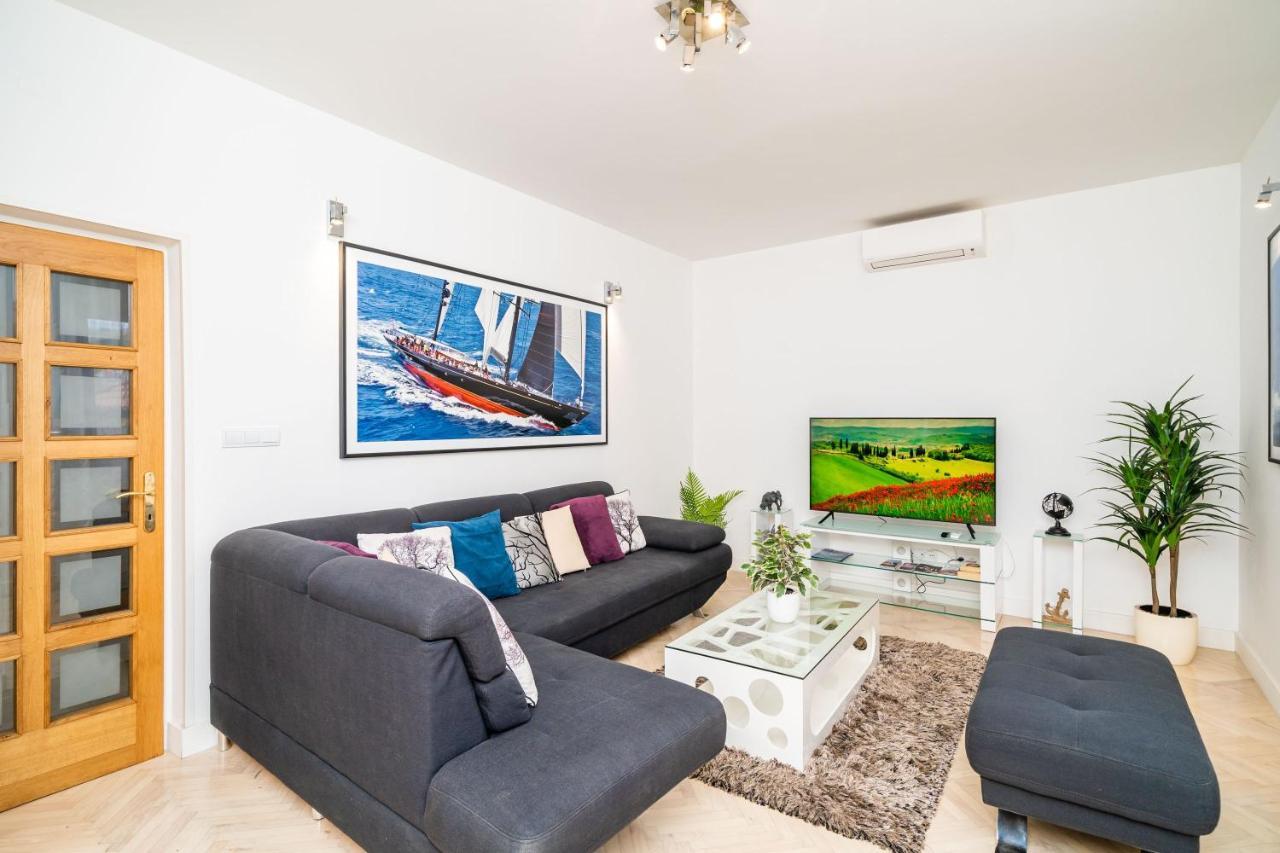 Holiday Home King Дубровник Екстериор снимка