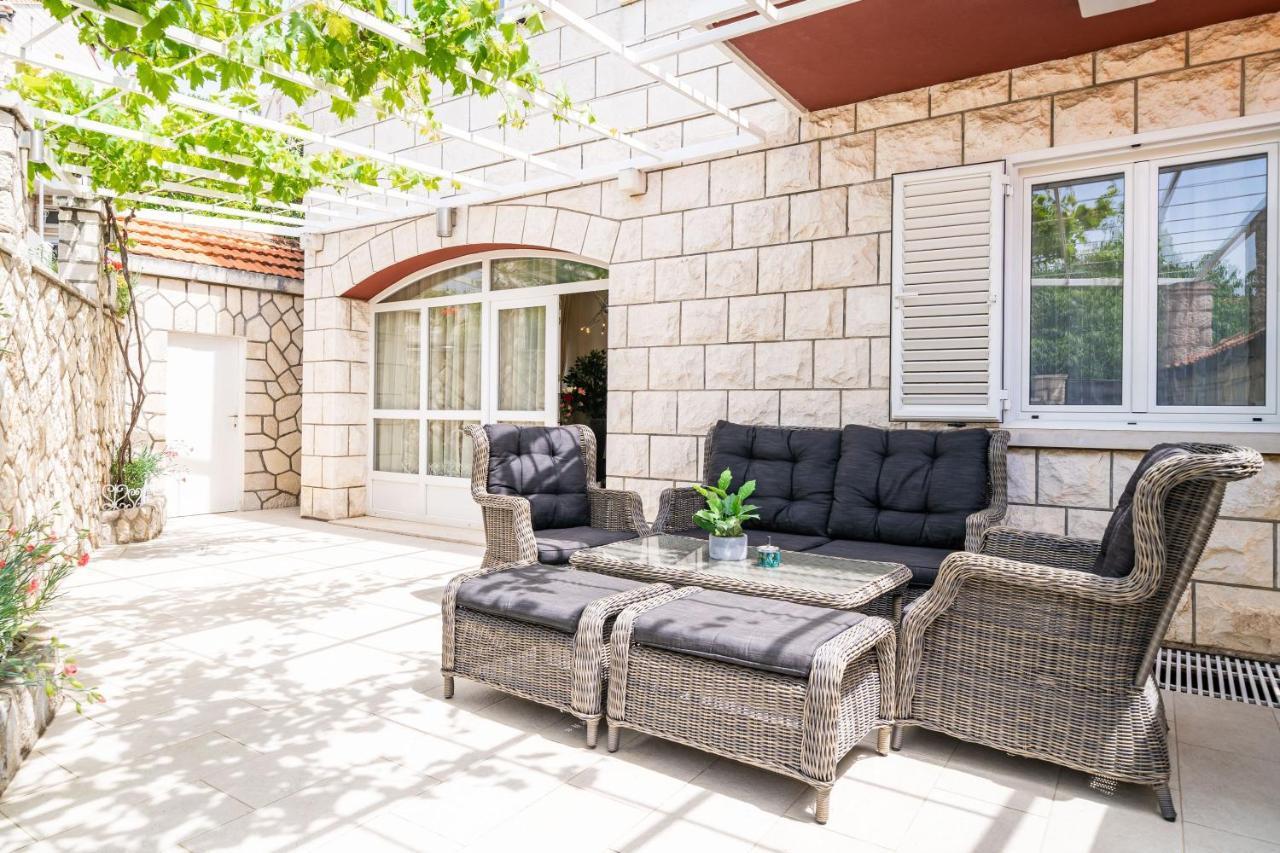 Holiday Home King Дубровник Екстериор снимка