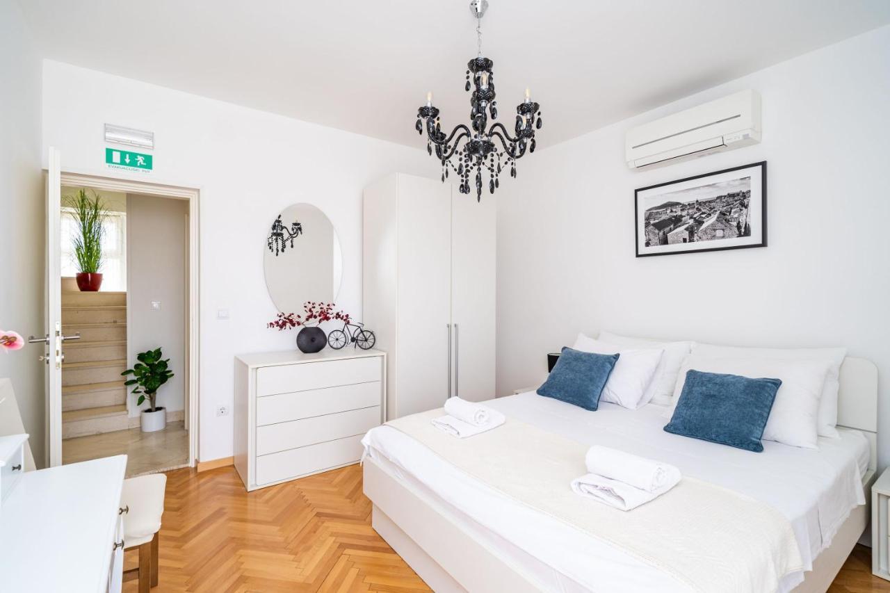 Holiday Home King Дубровник Екстериор снимка